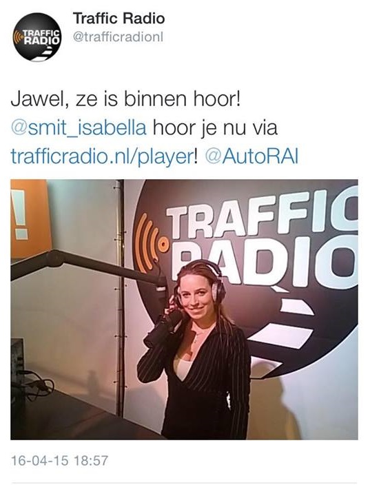 Isabella Smit is op de auto Rai Amsterdam