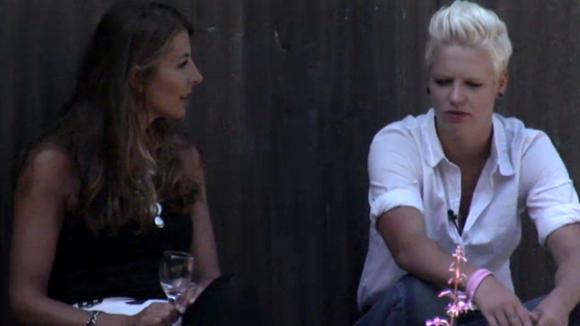 Stefanie praat met Dido over Rob