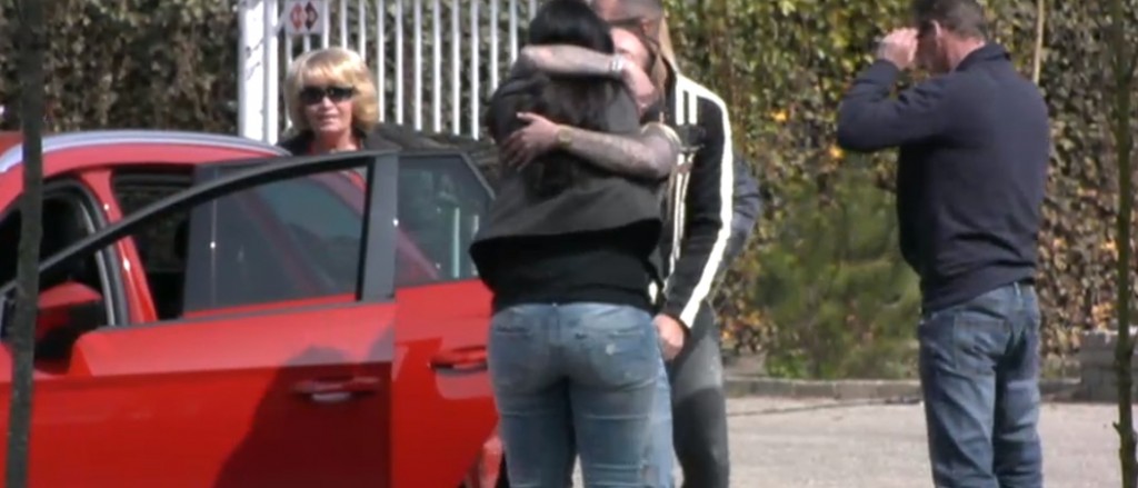 Familiebezoek voor Laura