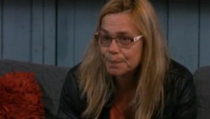 -- Colinda org, leest brief