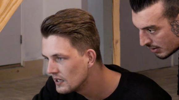 Zeven april komt Dries Roelvink voor een live in de loods