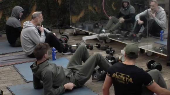 Victoria zit vandaag vijftien maanden in Utopia!