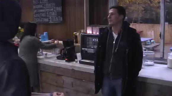 Johan is erg gefrustreerd na het centraal