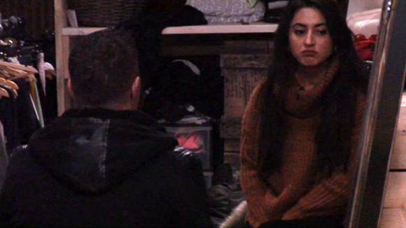 Madilia wil dat zij en Johan weer normaal tegen elkaar kunnen doen