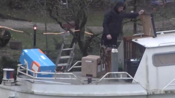 Johan heeft maling aan de groep en stuurt de stiekem geplaatste bestellingen niet terug