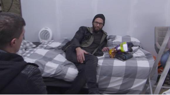 René is ervan overtuigd dat Johan van velen dingen de schuld krijgt