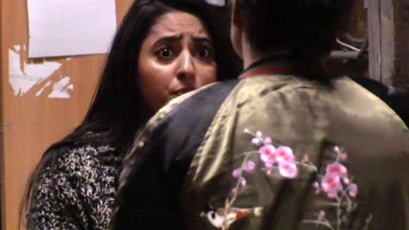 Linda en Madilia praten over Baldr zijn financiële actie