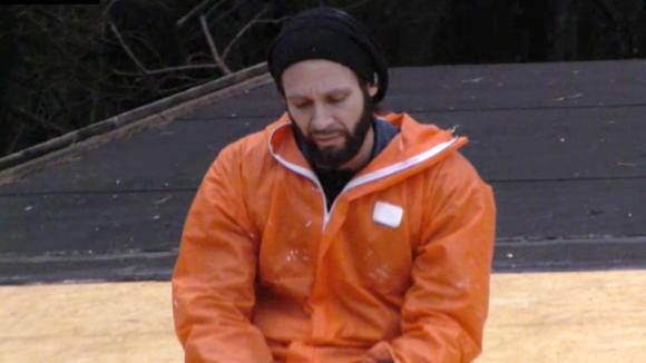 Linda en René praten over de radiostilte tussen hem en José