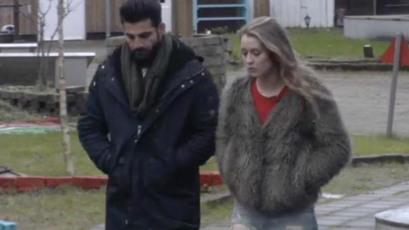 Ivan geeft Romy advies na de discussie die ze met Billy had