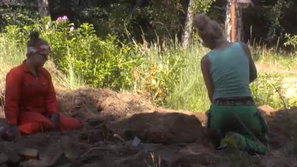 Christel ergert zich aan het watergebruik voor het toilet