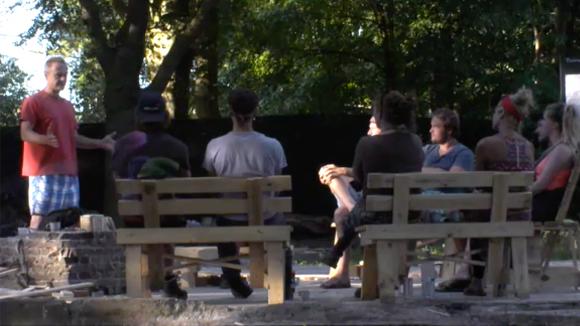 De bewoners delen hun passie in de groep