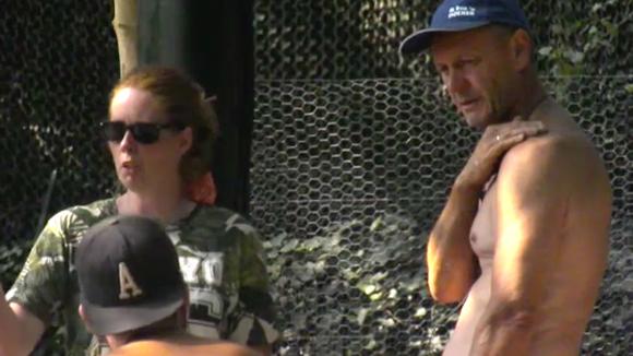 Hiske twijfelt of er 250 bezoekers naar een evenement komen, hoe moet het met de kosten?