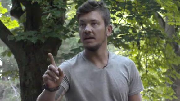 Mike wordt woedend op Christel