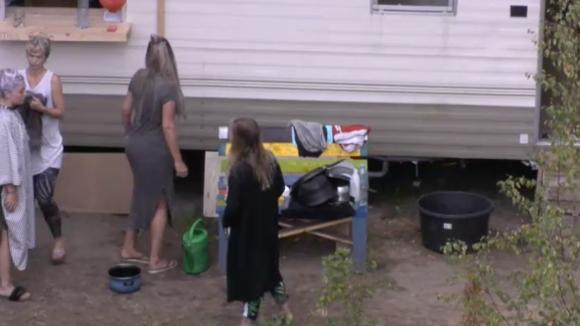 Wil Timothy de boodschappen overnemen?