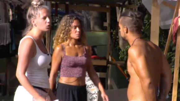 Joaquin heeft schijt aan Manon