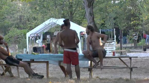 Er wordt volop gespeculeerd over de naderende eerste stemming in Utopia 2
