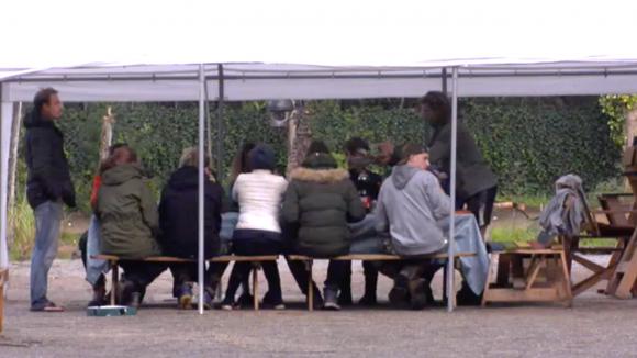 Timothy en Jessie hebben een leuke verrassing nu Utopia 2 officieel een bv is