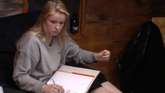 Brenda stelt voor Merel en Sanne van slaapplek te wisselen