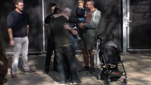 Joaquin ontvangt zijn familie in Utopia 2