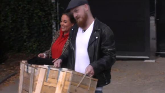 Potentiële bewoners Mick en Merel zijn in Utopia 2 gearriveerd