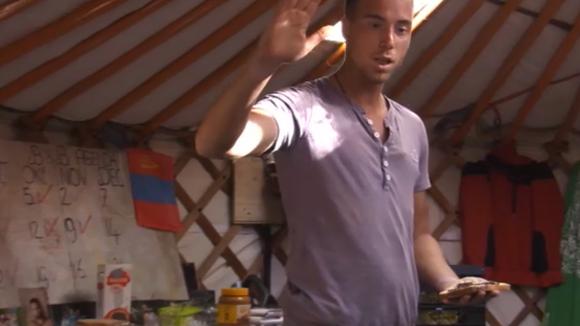 Timothy wil meer inzet zien van Gerrit en spreekt hem hierop aan