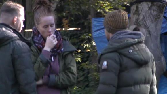 Joaquin en Timothy voelen zich buitengesloten door de groep