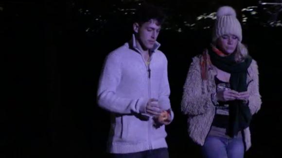 Brandon legt zijn stemmen uit aan Christel