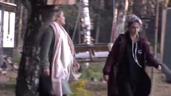 Lotus en Brenda hebben een heftige ruzie